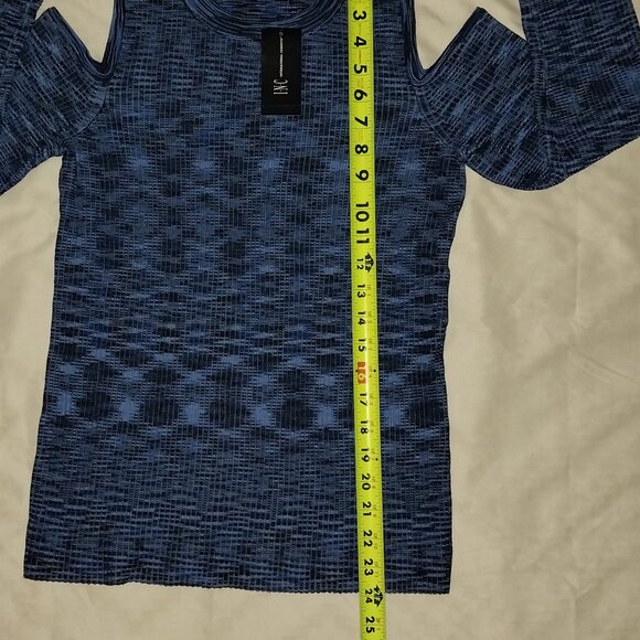 INC International Concepts NWT cold shoulder top, women’s size M - Picture 3 of 5
